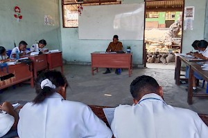 Uitbreiding van een nieuwe hogere middelbare school