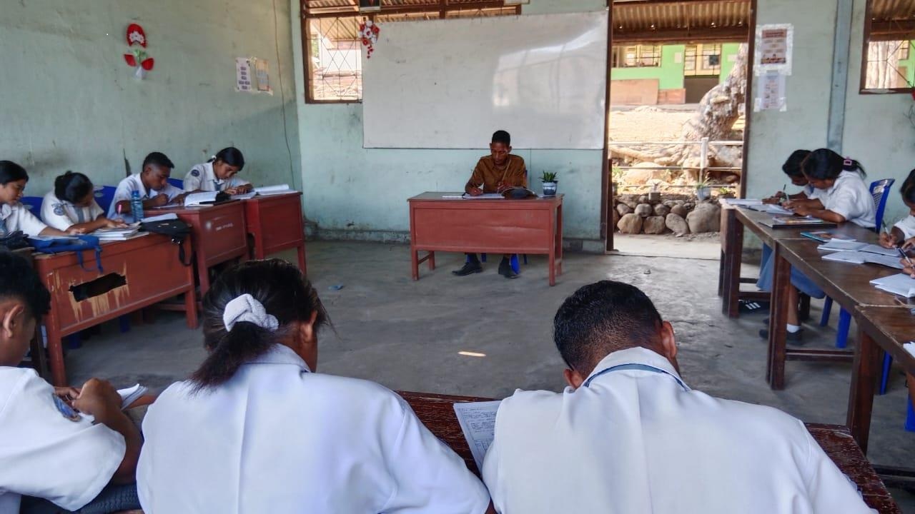 Proefwerk moet er ook gemaakt worden.